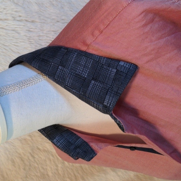 PRANDINA SEXY CUFF REVERSE COLOR BUTTON DOWN - Picture 6 of 10